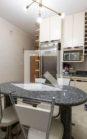 Casa à venda com 145m², 2 quartos e 2 vagasCozinha