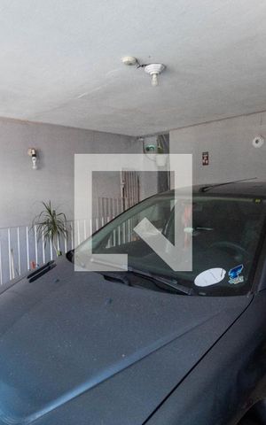 Casa à venda com 120m², 5 quartos e 1 vaga Casa à venda com 120m², 5 quartos e 1 vagaGaragem