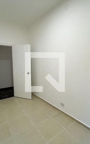 Casa à venda com 300m², 3 quartos e 2 vagas Casa à venda com 300m², 3 quartos e 2 vagasQuarto 3
