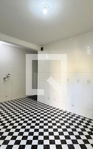 Casa à venda com 300m², 3 quartos e 2 vagas Casa à venda com 300m², 3 quartos e 2 vagasCozinha