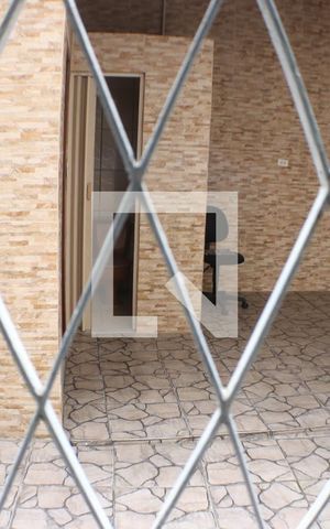 Casa para alugar com 240m², 2 quartos e 2 vagasQuarto 2