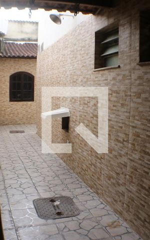 Casa para alugar com 240m², 2 quartos e 2 vagasÁrea de Serviço