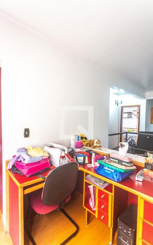 Casa à venda com 340m², 3 quartos e 5 vagas Casa à venda com 340m², 3 quartos e 5 vagasExtensão suíte 2