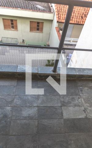 Casa à venda com 340m², 3 quartos e 5 vagas Casa à venda com 340m², 3 quartos e 5 vagasVaranda