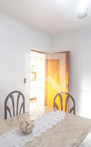 Casa à venda com 340m², 3 quartos e 5 vagas Casa à venda com 340m², 3 quartos e 5 vagasSala de estar