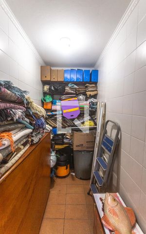 Casa à venda com 340m², 3 quartos e 5 vagas Casa à venda com 340m², 3 quartos e 5 vagasÁrea de serviço