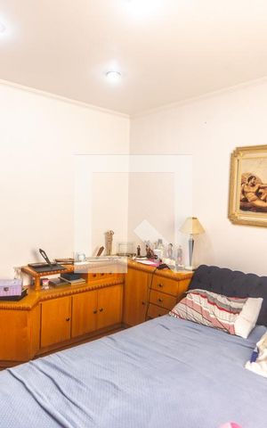 Casa à venda com 340m², 3 quartos e 5 vagas Casa à venda com 340m², 3 quartos e 5 vagasSuíte 3
