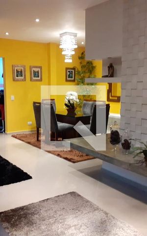 Casa à venda com 143m², 3 quartos e 4 vagas