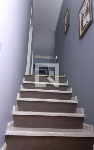 Casa à venda com 143m², 3 quartos e 4 vagas