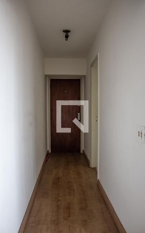 Apartamento para alugar com 57m², 2 quartos e 1 vaga Apartamento para alugar com 57m², 2 quartos e 1 vagaCorredor