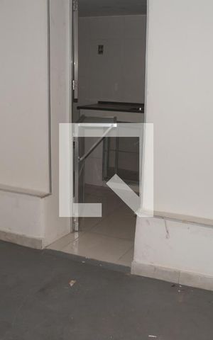 Casa à venda com 465m², 5 quartos e 3 vagasQuarto 5