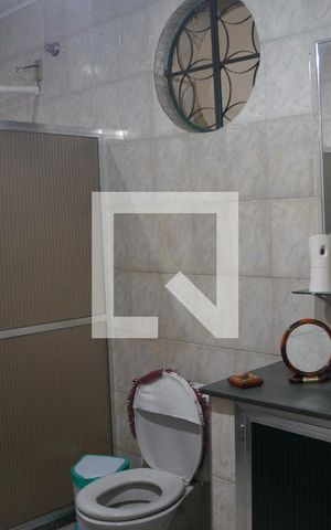 Casa à venda com 465m², 5 quartos e 3 vagasBanheiro Social 1