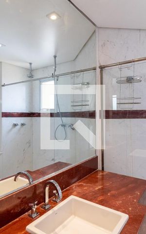 Apartamento à venda com 170m², 4 quartos e 3 vagasBanheiro da Suíte 3