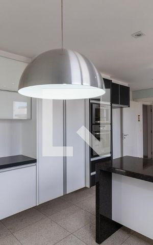 Apartamento à venda com 170m², 4 quartos e 3 vagasCopa