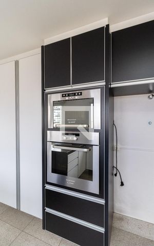 Apartamento à venda com 170m², 4 quartos e 3 vagasCozinha