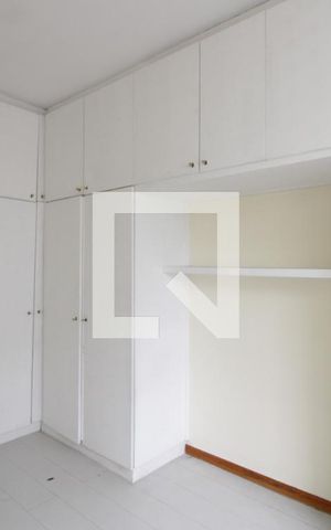 Apartamento para alugar com 87m², 2 quartos e 1 vagaQuarto 2 - Armários