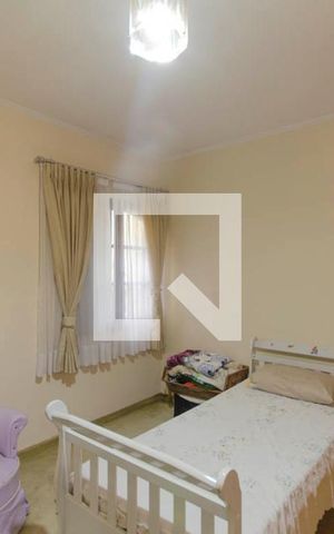 Casa para alugar com 590m², 5 quartos e 8 vagas Casa para alugar com 590m², 5 quartos e 8 vagasQuarto 2