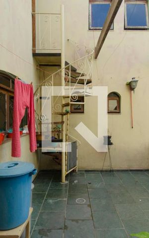 Casa para alugar com 590m², 5 quartos e 8 vagas Casa para alugar com 590m², 5 quartos e 8 vagasVista Quarto 2