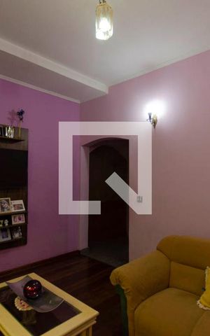 Casa para alugar com 590m², 5 quartos e 8 vagas Casa para alugar com 590m², 5 quartos e 8 vagasSala