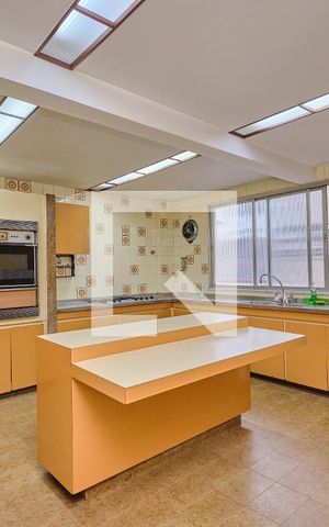 Apartamento à venda com 185m², 3 quartos e 1 vagaCozinha