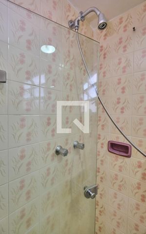 Apartamento à venda com 185m², 3 quartos e 1 vagaBanheiro Social