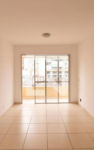 Apartamento para alugar com 70m², 2 quartos e 1 vaga Apartamento para alugar com 70m², 2 quartos e 1 vagaSala