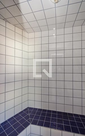 Casa à venda com 200m², 3 quartos e 4 vagas Casa à venda com 200m², 3 quartos e 4 vagassauna