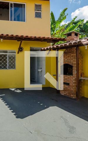Casa à venda com 200m², 3 quartos e 4 vagas Casa à venda com 200m², 3 quartos e 4 vagasQuintal