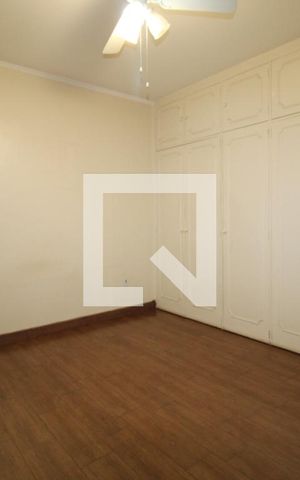 Casa à venda com 300m², 4 quartos e 5 vagasQuarto 3