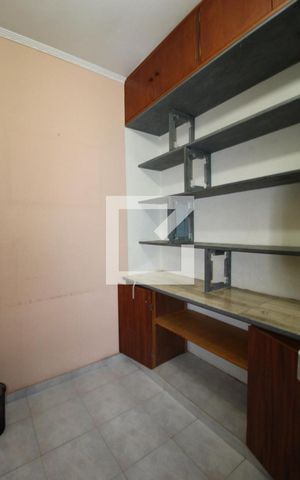 Casa à venda com 300m², 4 quartos e 5 vagasEscritório - Sala 1