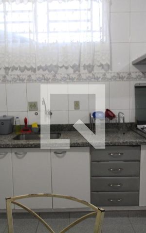 Casa à venda com 300m², 4 quartos e 5 vagasCozinha