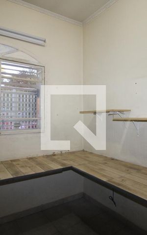 Casa à venda com 300m², 4 quartos e 5 vagasEscritório - Sala 1