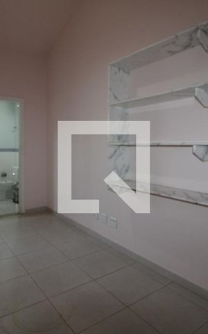 Casa à venda com 300m², 4 quartos e 5 vagasEscritório - Sala 4