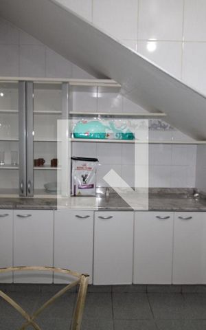 Casa à venda com 300m², 4 quartos e 5 vagasCozinha