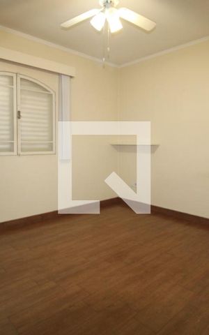 Casa à venda com 300m², 4 quartos e 5 vagasQuarto 3