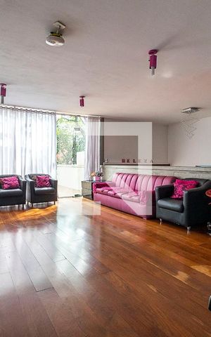 Casa à venda com 400m², 5 quartos e 5 vagas