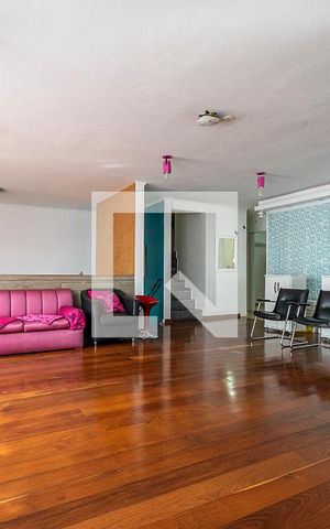 Casa à venda com 400m², 5 quartos e 5 vagas