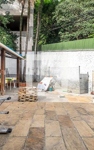 Casa à venda com 400m², 5 quartos e 5 vagas