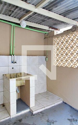 Casa para alugar com 70m², 3 quartos e sem vagaÁrea de Serviço