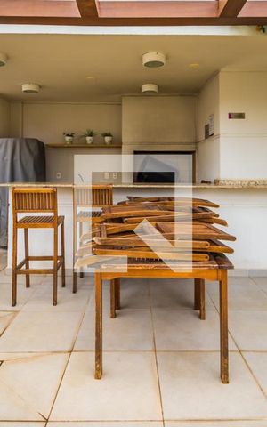 Apartamento para alugar com 55m², 2 quartos e 1 vaga Apartamento para alugar com 55m², 2 quartos e 1 vagaÁrea comum - Churrasqueira