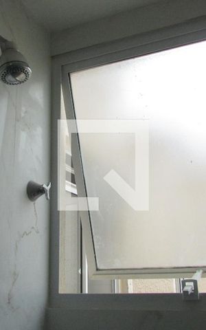 Apartamento para alugar com 42m², 2 quartos e 1 vagaDetalhe do Banheiro