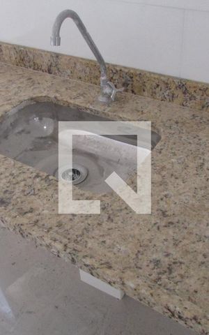 Apartamento para alugar com 42m², 2 quartos e 1 vagaPia
