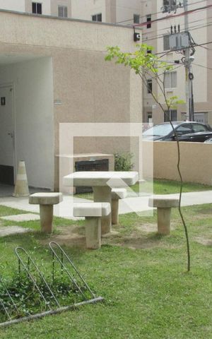 Apartamento para alugar com 42m², 2 quartos e 1 vagaÁrea comum 