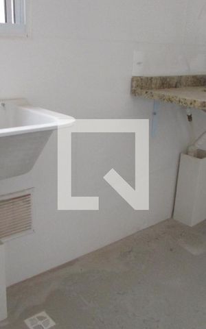 Apartamento para alugar com 42m², 2 quartos e 1 vagaÁrea de Serviço