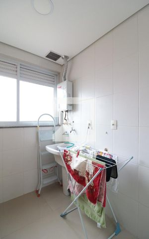 Apartamento à venda com 65m², 2 quartos e 2 vagasÁrea de Serviço