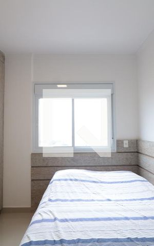 Apartamento à venda com 65m², 2 quartos e 2 vagasSuite 