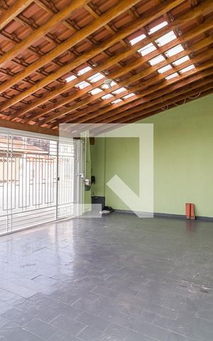 Casa para alugar com 117m², 3 quartos e 3 vagasGaragem