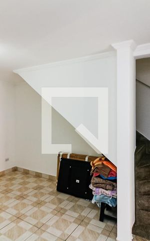 Casa à venda com 62m², 2 quartos e 1 vaga Casa à venda com 62m², 2 quartos e 1 vagaSala
