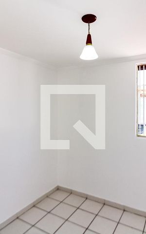 Casa à venda com 62m², 2 quartos e 1 vaga Casa à venda com 62m², 2 quartos e 1 vagaQuarto 1