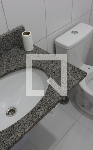 Apartamento à venda com 34m², 2 quartos e sem vagaBanheiro